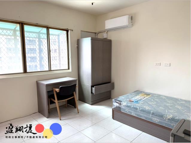 高雄三民區套房-0