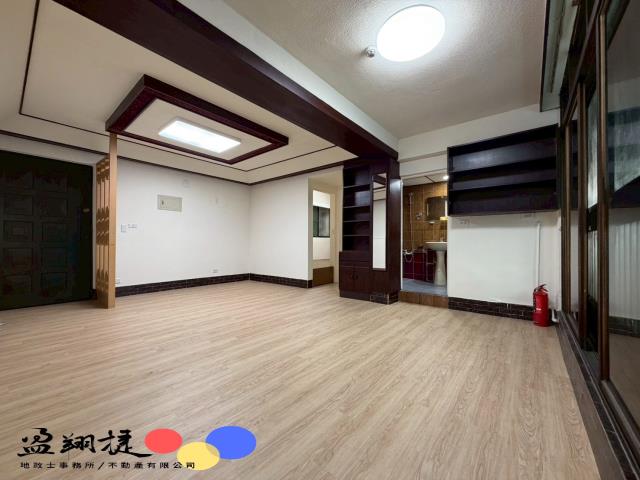 高雄鹽埕華廈-2