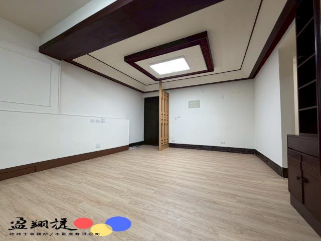 高雄鹽埕華廈-3