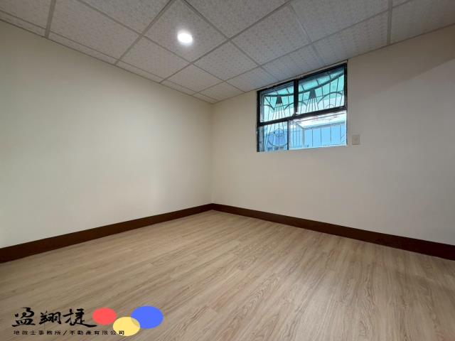 高雄鹽埕華廈-7