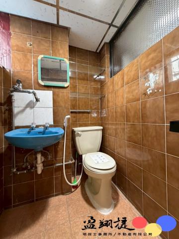 高雄鹽埕華廈-8